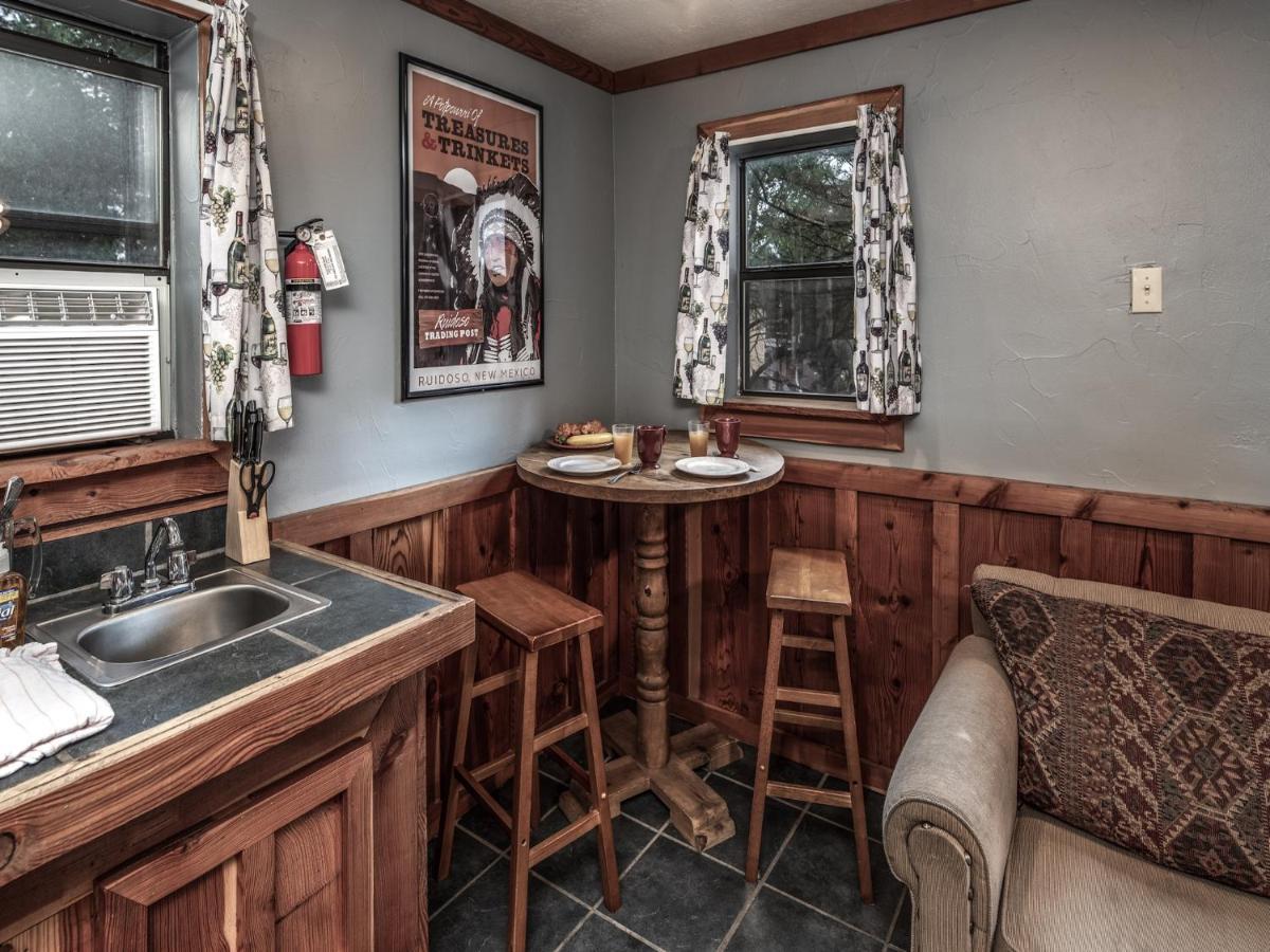 رويدوسو، نيومكسيكو Windchaser, 1 Bedroom, Wood Burning Stove, Midtown, Sleeps 3 المظهر الخارجي الصورة